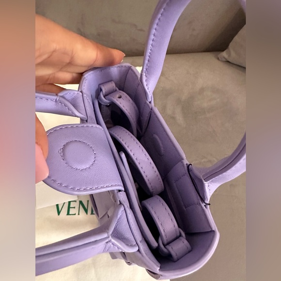 🌟SOLD🌟 NWT Bottega Veneta Small Cassette Tote Bag - Picture 9 of 9